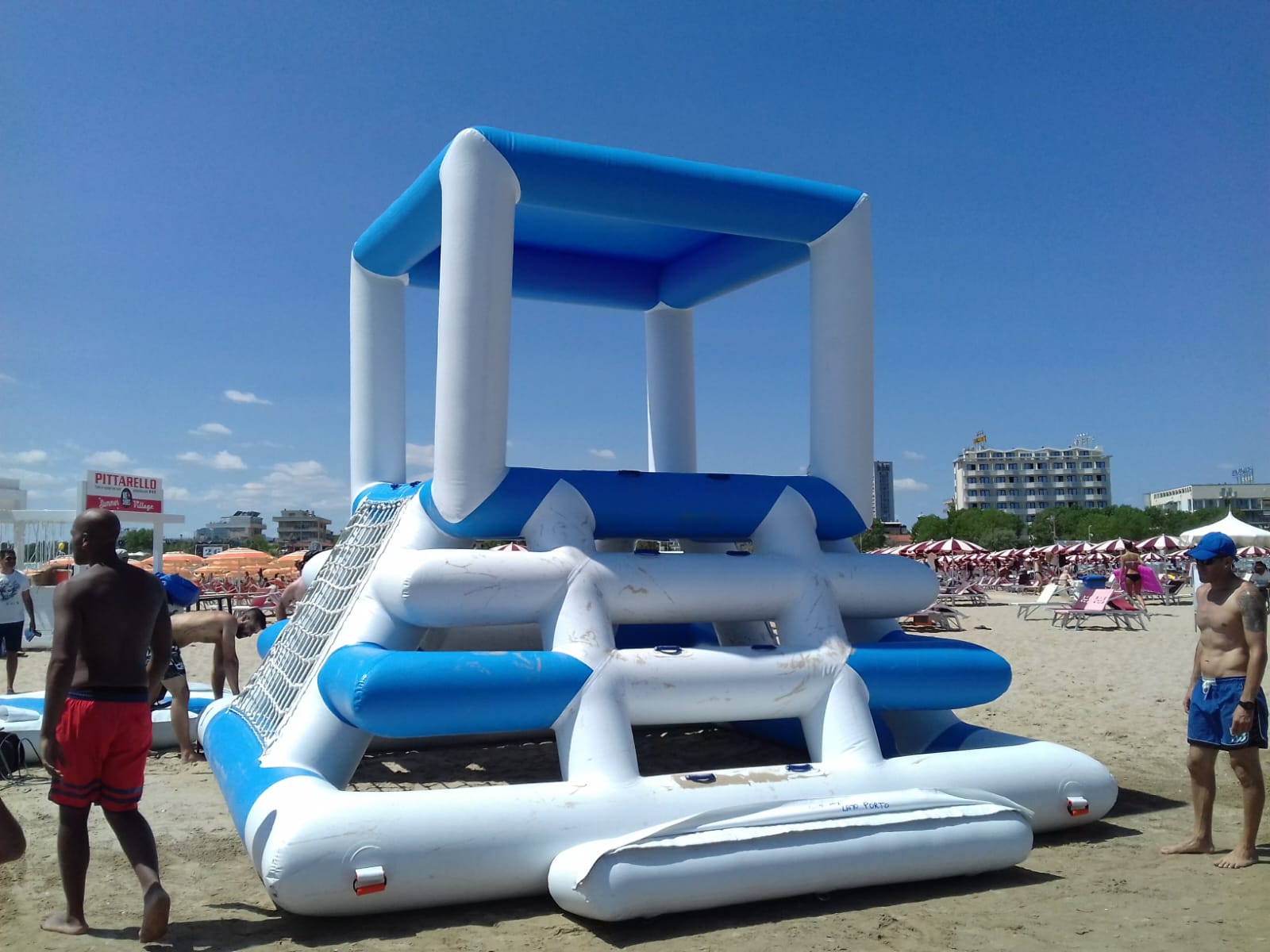 Innovazione nei Parchi Acquatici Galleggianti